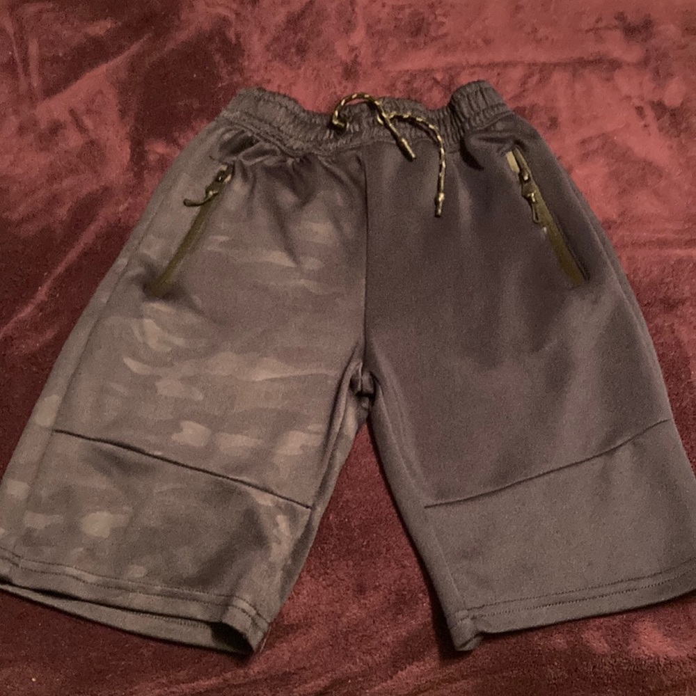 Youth Encrypted Camo Print shorts Size 10/12
